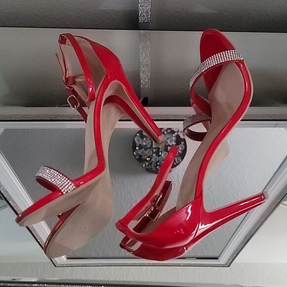 BRAND NEW DELICACY RHINESTONE ANKLE STRAP WOMEN'S HEELS - Picture 10 of 15